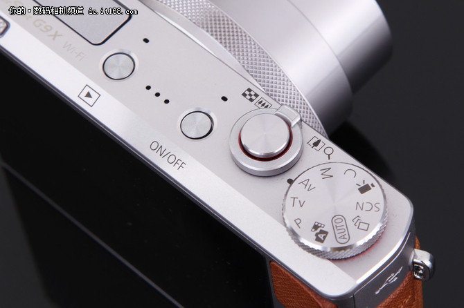 小巧便携颜值高佳能PowerShot G9X外观