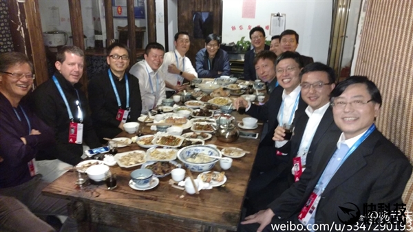 中国互联网大佬乌镇聚会拼酒马化腾最猛