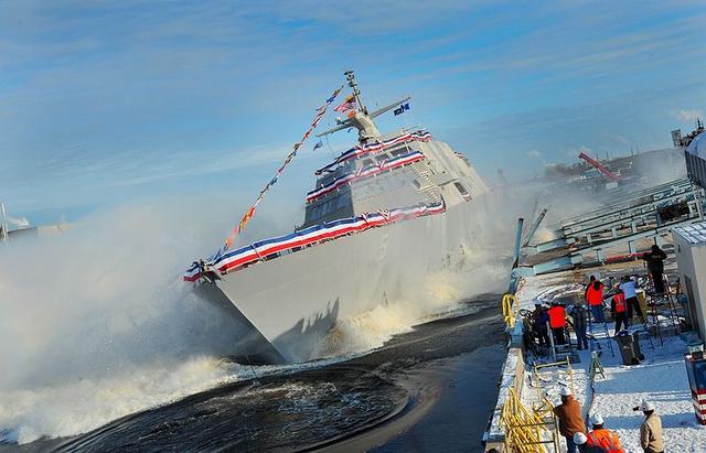 美最新濒海战舰装备故障 被拖行40海里回基地