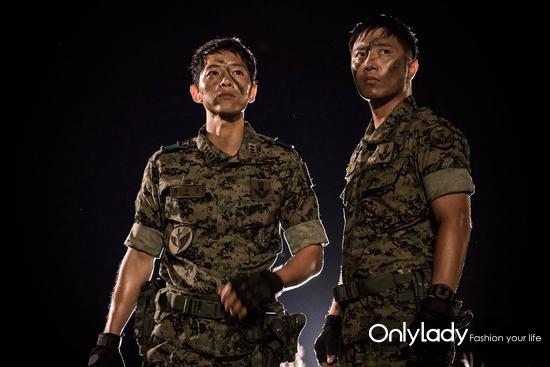 《太阳的后裔》宋仲基上演男子气概 帅气军装配军表|腕表|军表_凤凰安徽