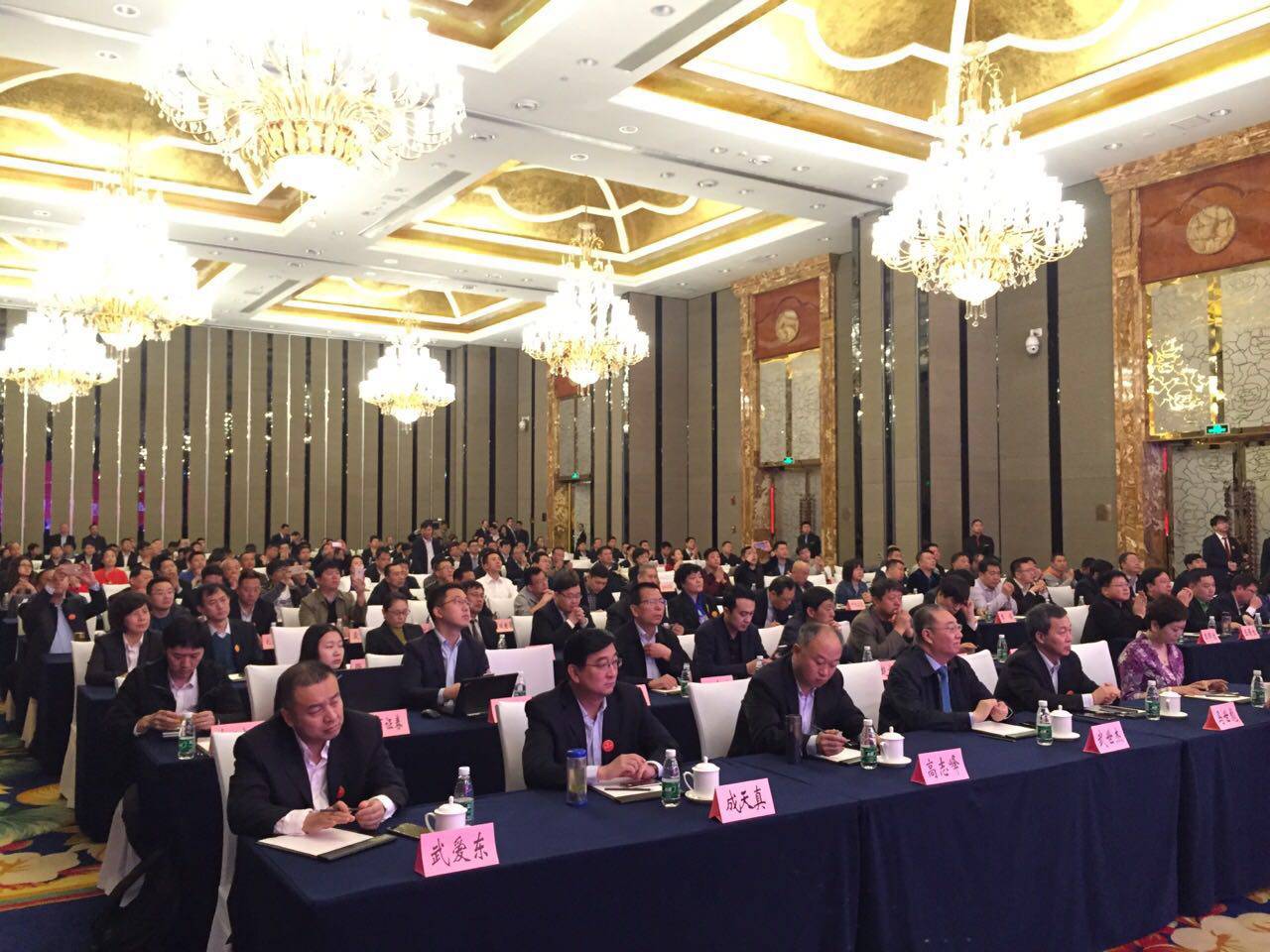 十三五规划是哪个会议 f62ec967c55caaa_w1280_h960.jpg