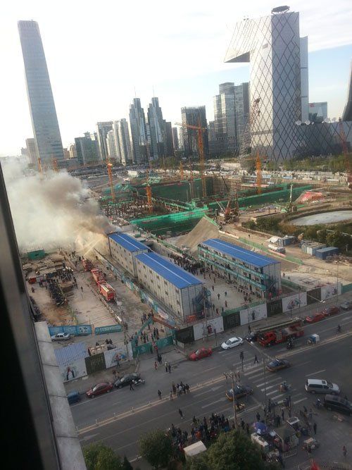非诚勿扰谢佳北京地铁塌陷第一高楼大连虐猫事