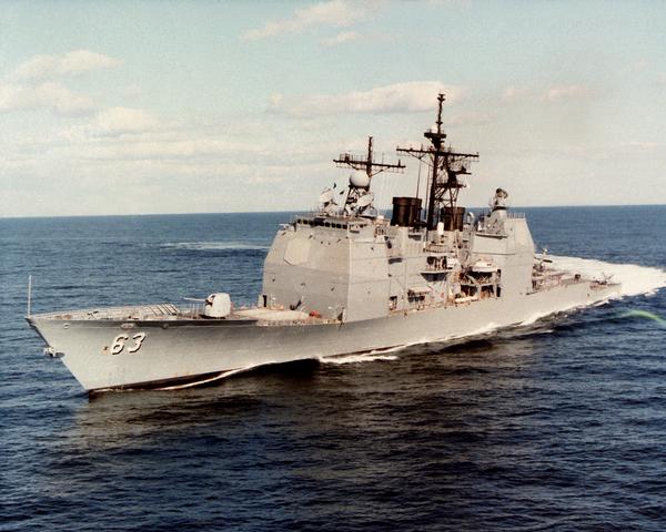 美国海军"考彭斯"号巡洋舰(usscg-63cowpens)