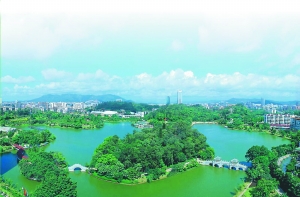 江门东湖公园全景.(资料图片)