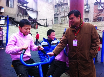 见习记者杨静雅 摄 见习记者杨静雅 通讯员谢守琴 在2月13日举行的