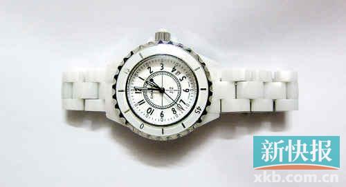 ▲Chanel J12腕表 私人爱物,算是潮表大牌,J12