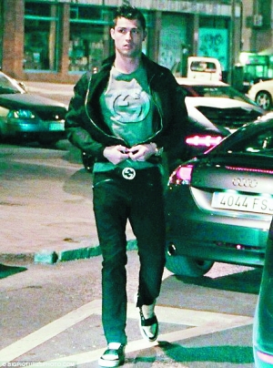 刚买一个月c罗的兰博基尼抛锚了