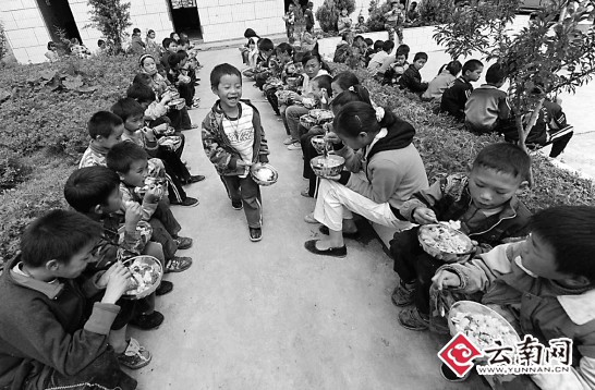 云南129个县将建营养监测跟踪制度