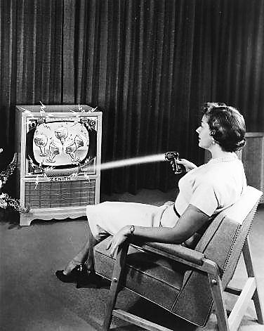 最早的电视遥控器什么样?