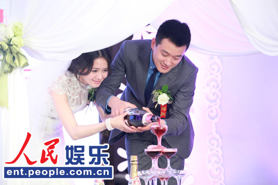 曝佟大为《门第》婚礼场景 神秘女主角浮出水