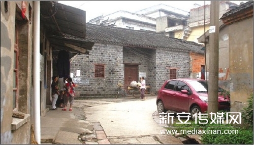 六安千年书院拐 现在成陪读家长带孩子租住处