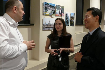 驻格鲁吉亚大使陈建福出席“格鲁吉亚人看中国”摄影展开幕式_资讯频道_凤凰网