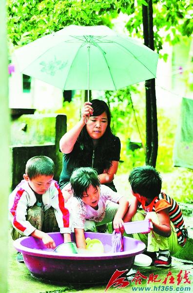 合肥市教育局局长+方东玲