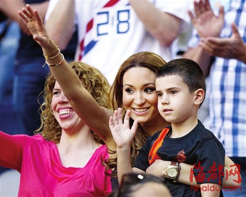 范佩西的儿子沙奎尔