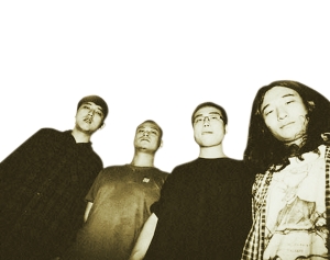 　　图为万青乐队成员，董二千、姬赓、史立、杨友耕（右起）。