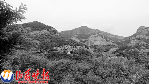 一夜不眠三次搜山救出被困者(图)