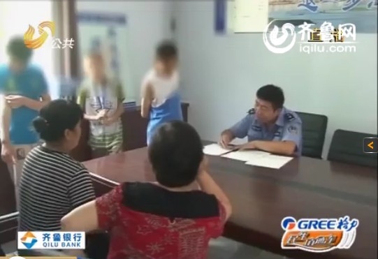 德州:未成年人暑期沉迷上网 网吧实名制形同虚