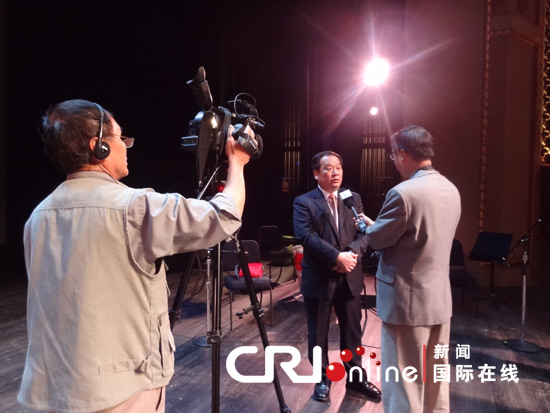 中国国家京剧院院长宋官林就硅谷设坛开讲接受媒体访问。摄影 招思虹