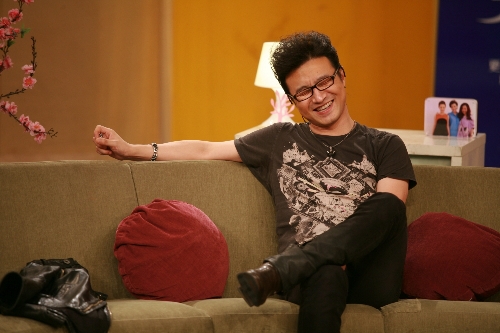 问:你最忍受不了女人的缺点是什么?