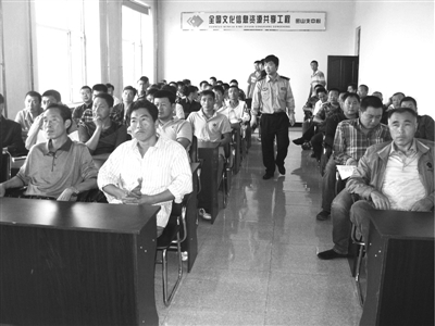 送子车驾驶员 学交通安全知识