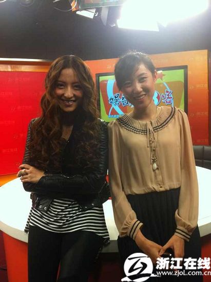 那个明媚的女子又回来了  潘辰 作客浙江在线畅