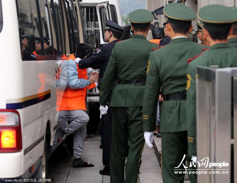 深圳市中级人民法院公开受审