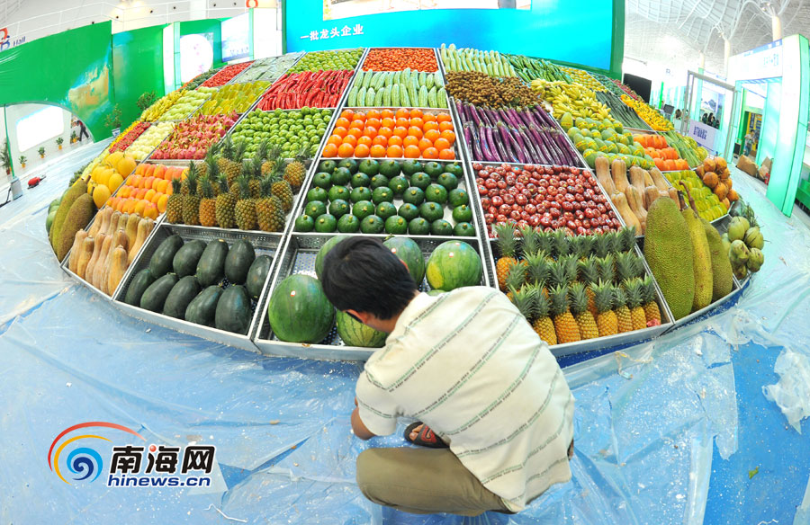 高清:海南冬交会布展完毕