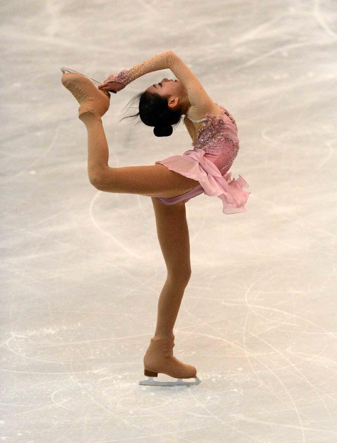 全国花样滑冰锦标赛:女子单人滑李子君夺冠