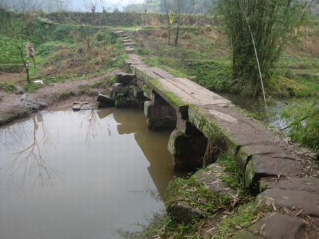 合川 接龙 寺:小桥流水传说美