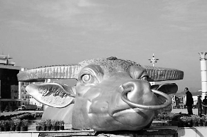 湖北贫困县回应耗资百万铸铜牛:资金来自捐款