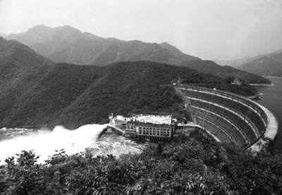 大别山深处的明珠——响洪甸水库 大别山不仅需要扶贫攻坚,更需要区域