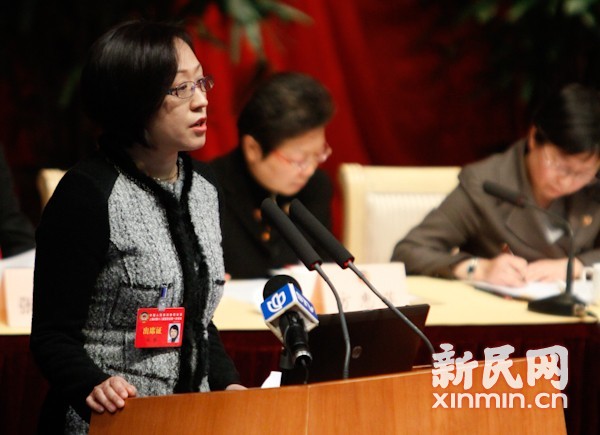 委员刘艳:通过财政优惠和补贴吸引台企总部落