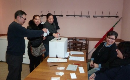 意大利利古里亚大区民主党议员选举重视华人移民