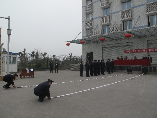 重庆中航货站开展除火患保平安消防演练