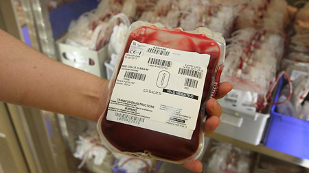 瑞士红十字会削减向希腊血液供应 因其未及时