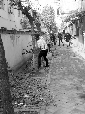 放完爆竹自己扫 给保洁员放放假