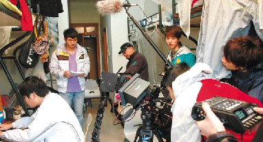 杭师大拍摄微电影《大四》 讲的都是真实故事