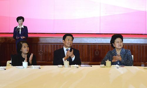 <em>三八</em> 国际<em>妇女节</em>招待会在京举行 刘延东李源潮