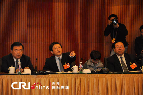 甘肃省长刘伟平:甘肃要与全国一起步入小康社