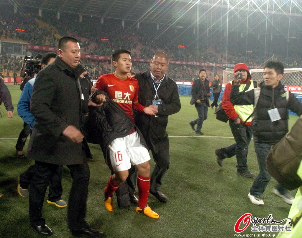 中超足球队标广州恒大北京选什么牌子好 同款