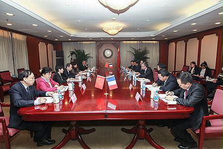 蒋洁敏会见阿尔卡特朗讯集团首席执行官康博敏
