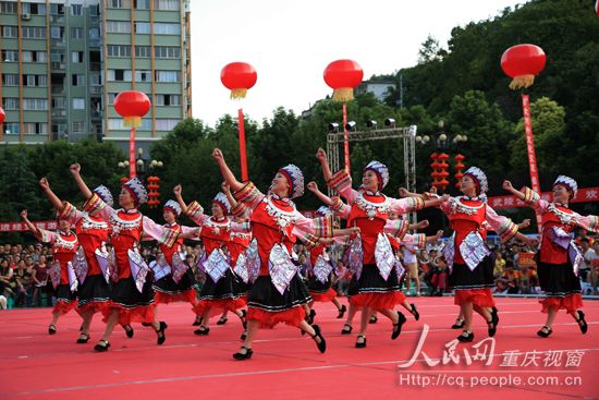 酉阳桃花源旅游节25日开幕 年薪30万选“陶渊明”