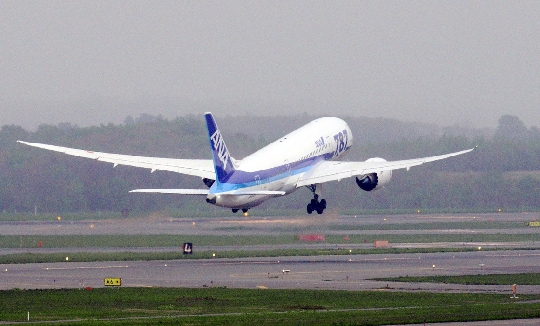 87梦想客机复飞