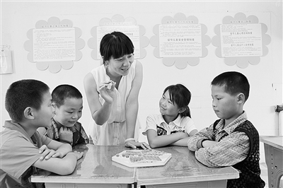 幸福像花儿一样绽放