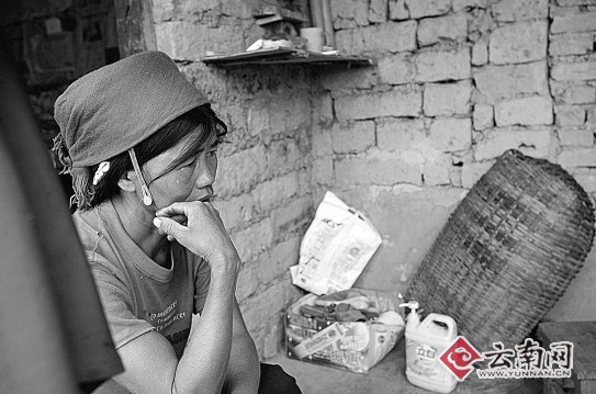 我和馆馆<em>同居的日子</em>,和小嫂<em>同居的日子</em>,我和表