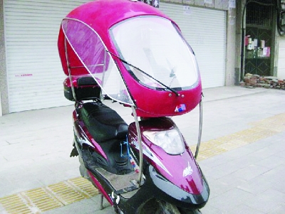 苏州昨首查非机动车装遮阳篷 南京有人曾因此