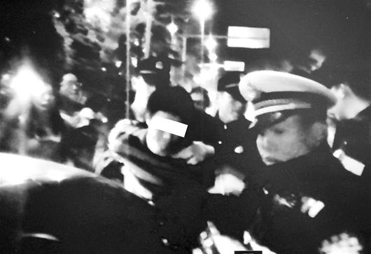 ·图文:江城注销1765名瘾君子驾证