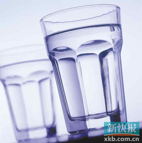 市面上的矿泉水哪些是真的 9c6073876b837474e3d4067507f450b9.jpg