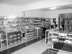 朝鲜居民爱用人民币