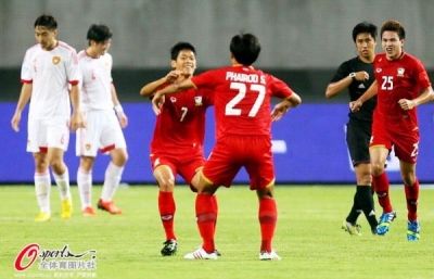 中国足协、男足队员分别为1:5惨败泰国队致歉